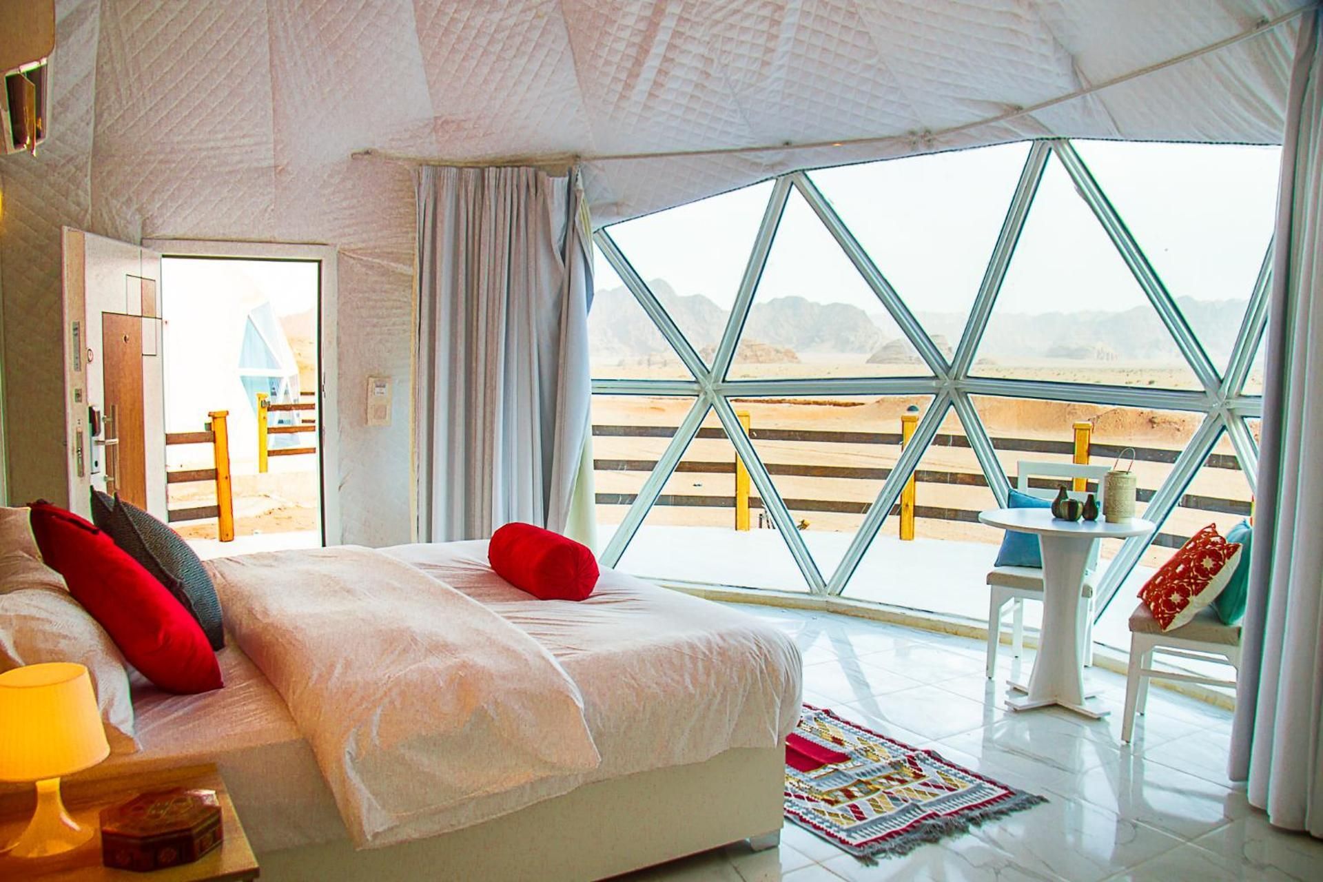 Desert Season Camp Double Room with Mountain View