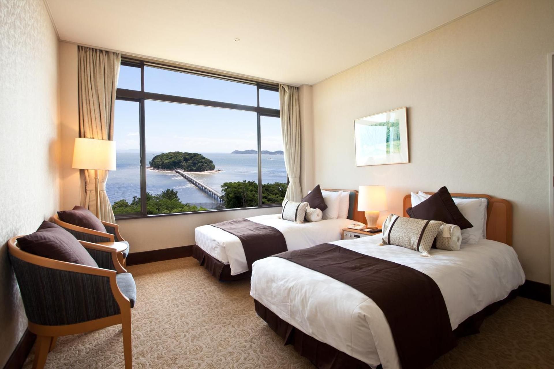 Twin Room with Sea View