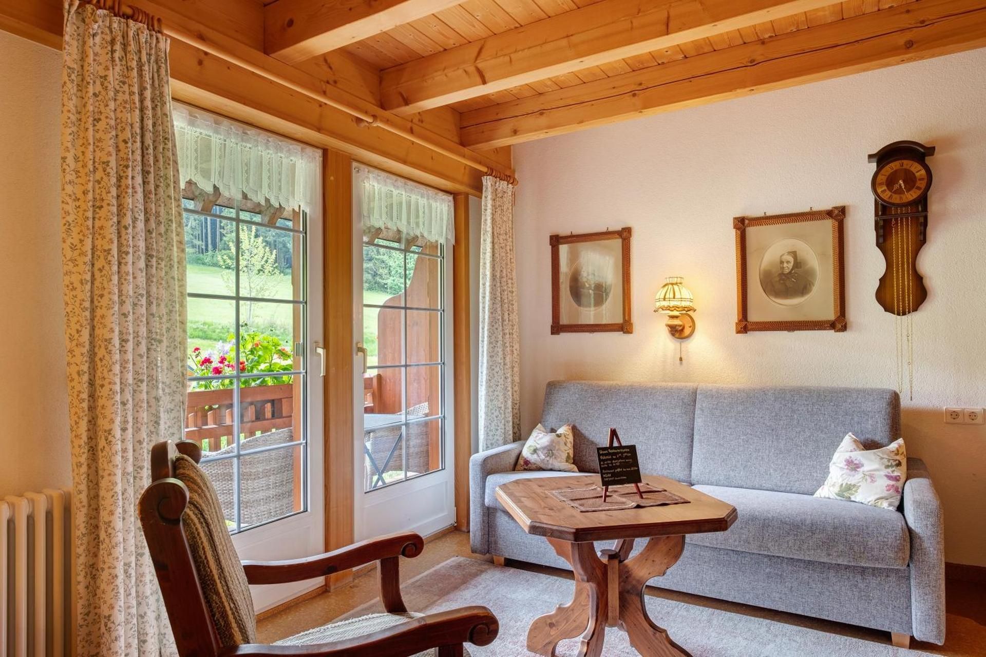 Superior One-Bedroom Apartment