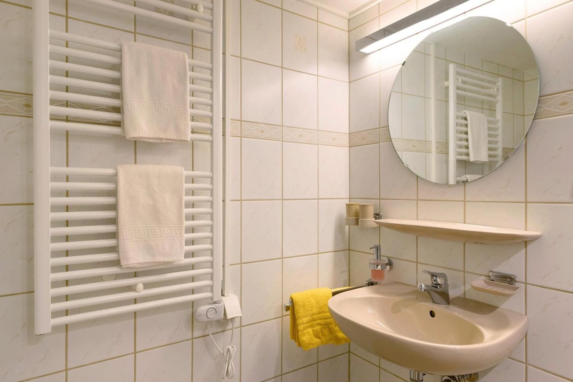 Triple Room with Shower