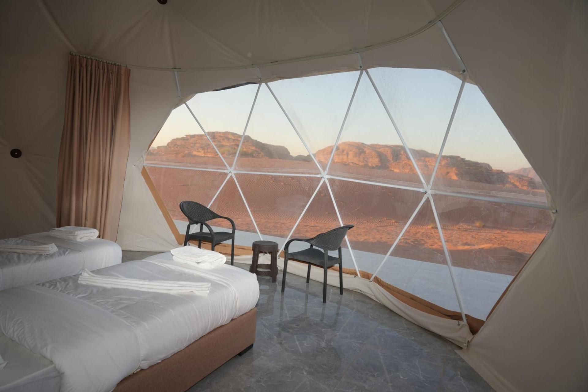 Superior Double or Twin Room with Mountain View
