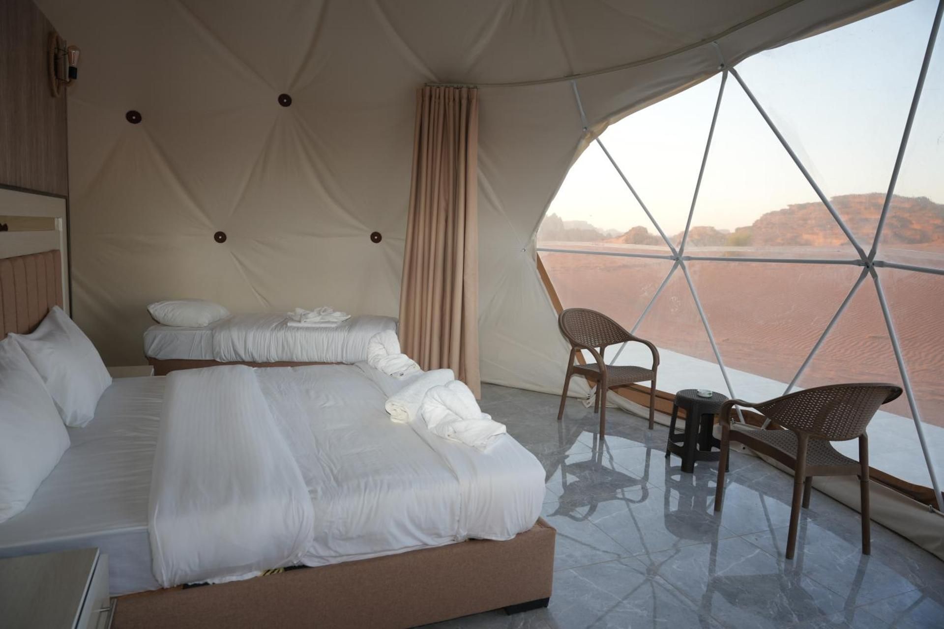 Superior Double or Twin Room with Mountain View