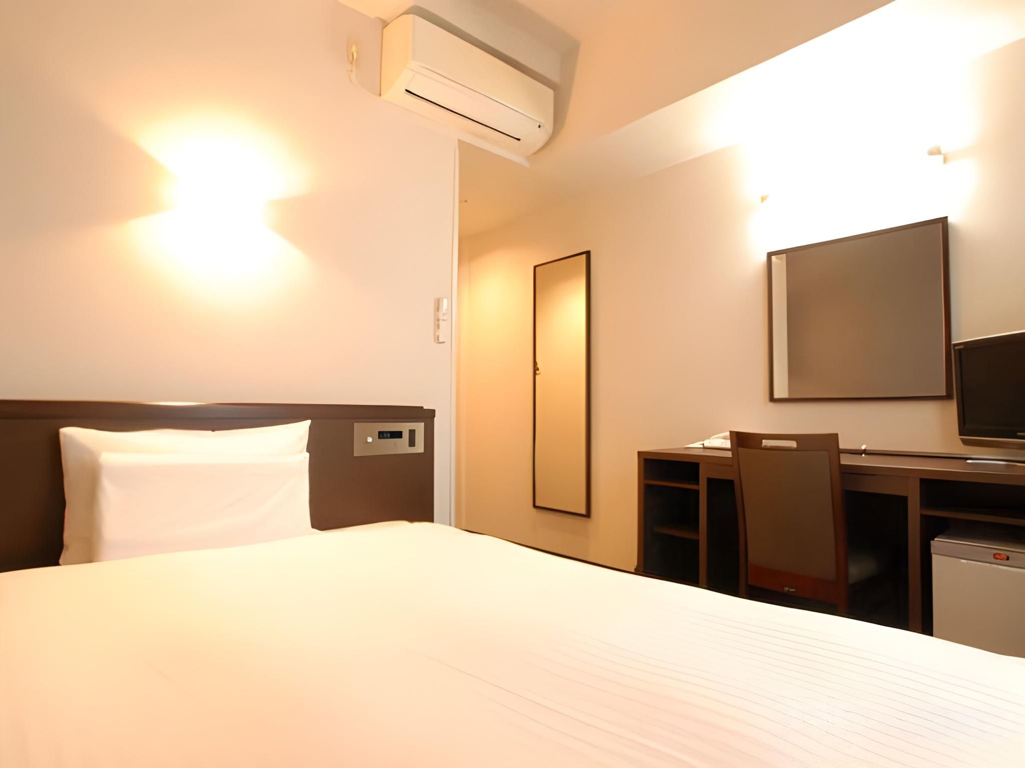 Single Room - Non-Smoking