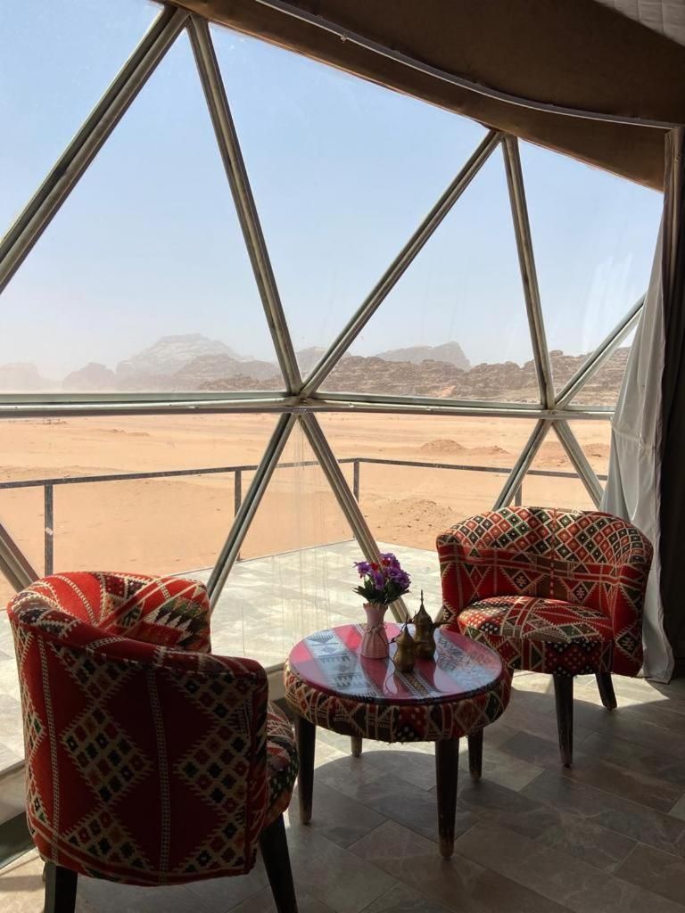 Suite with Mountain View