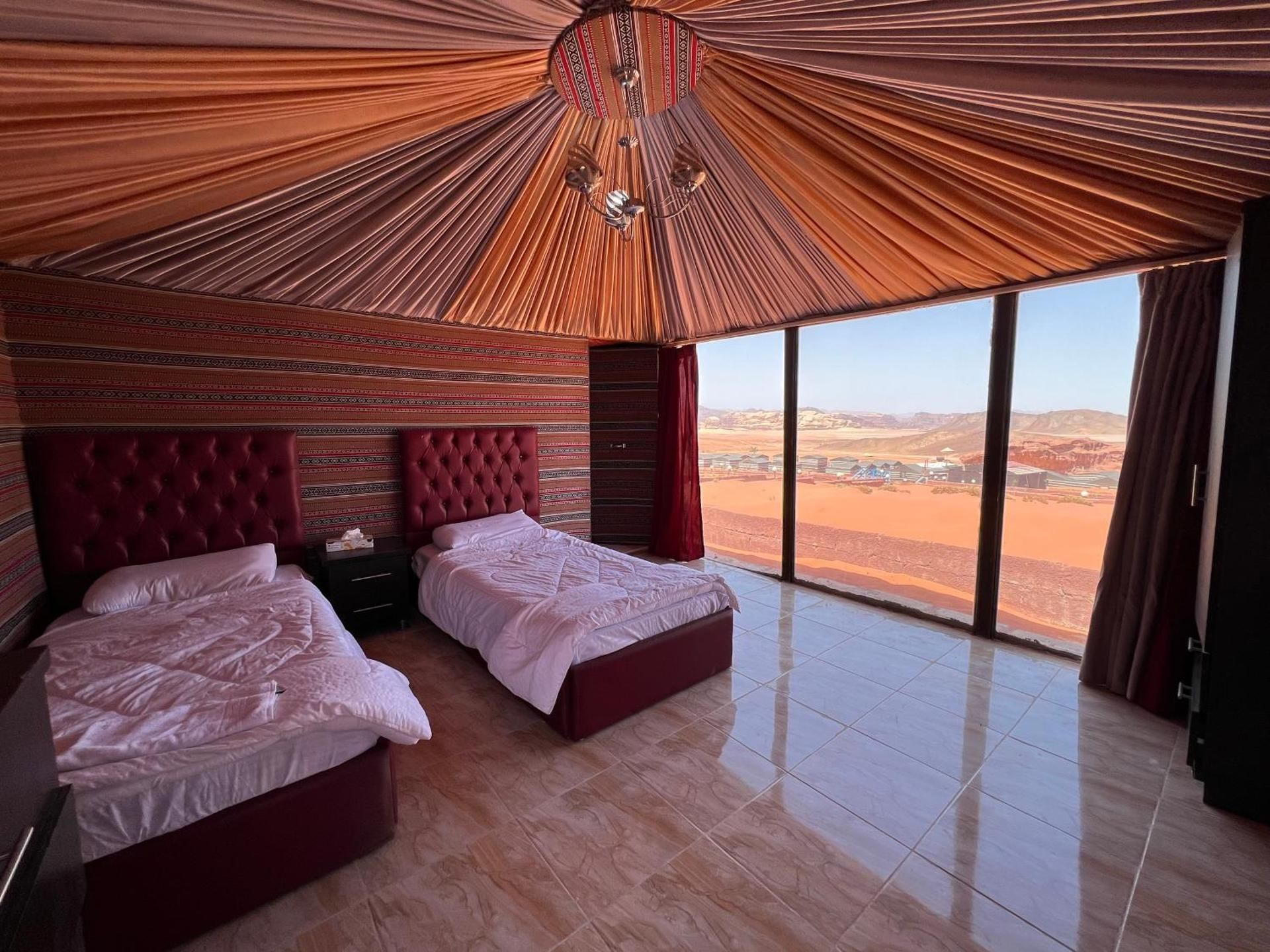 Twin Room with Mountain View