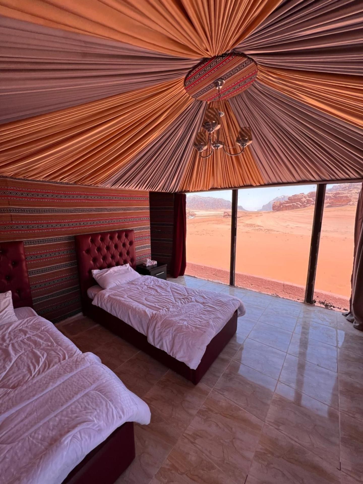 Twin Room with Mountain View