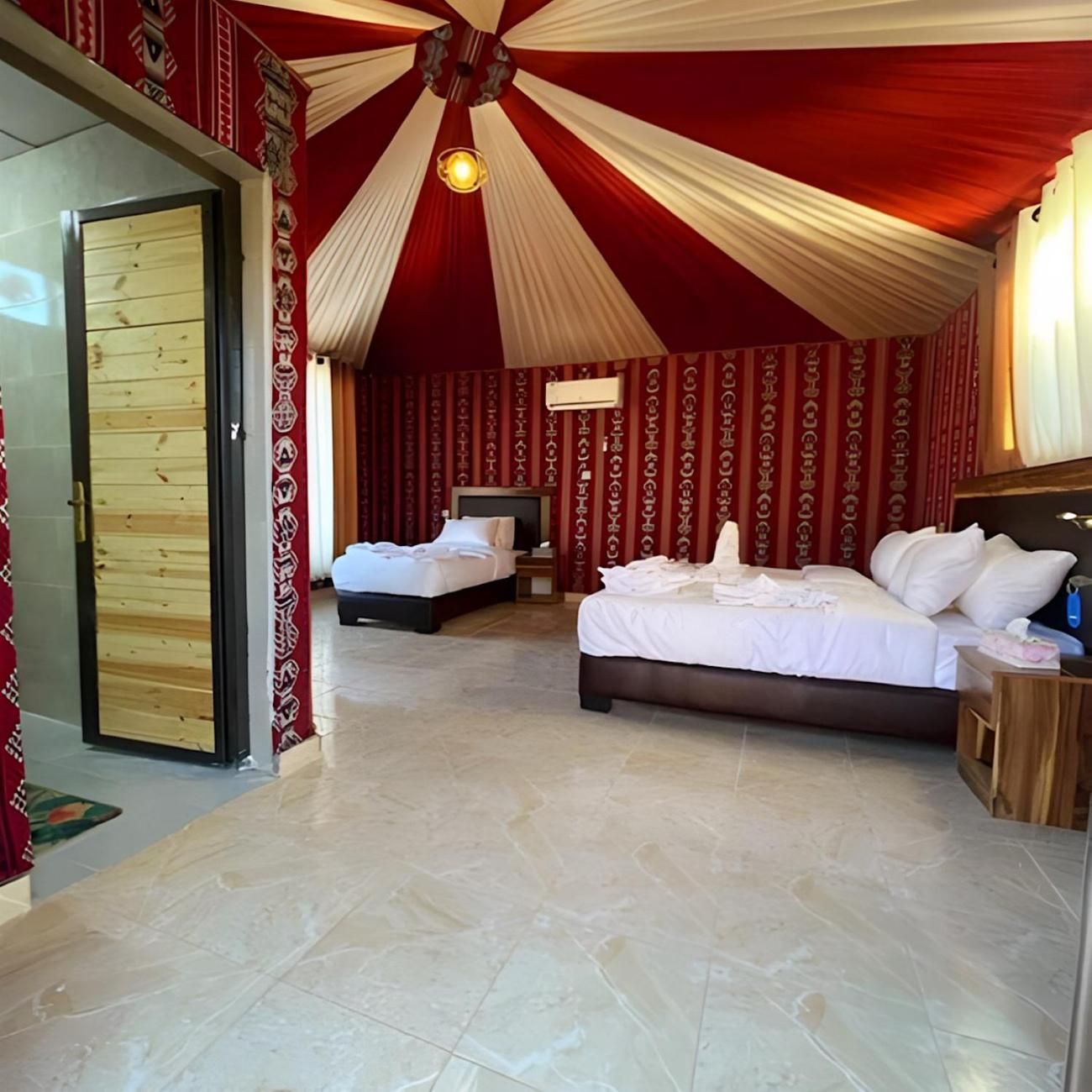 Triple Room with Terrace