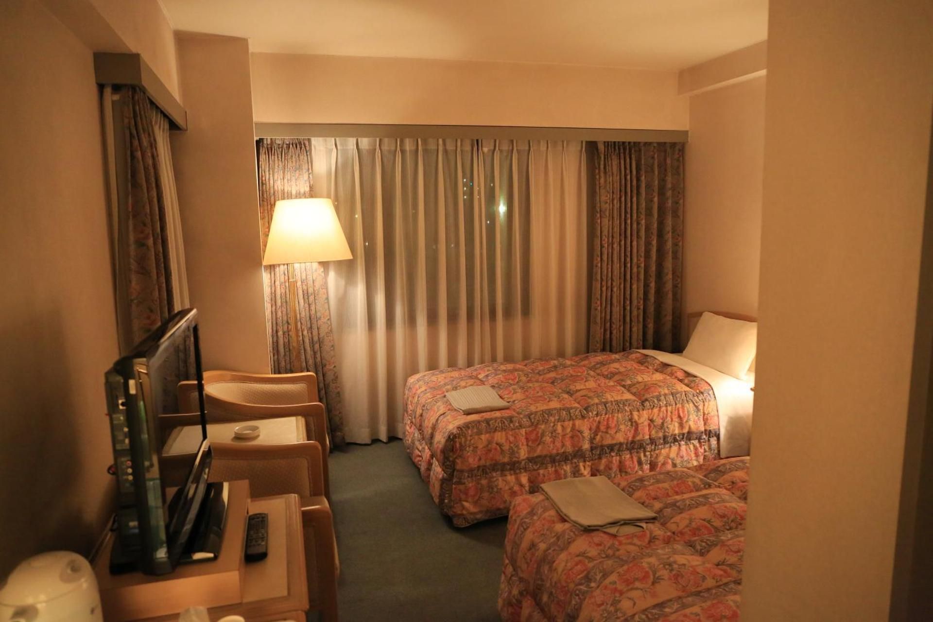 Economy Twin Room