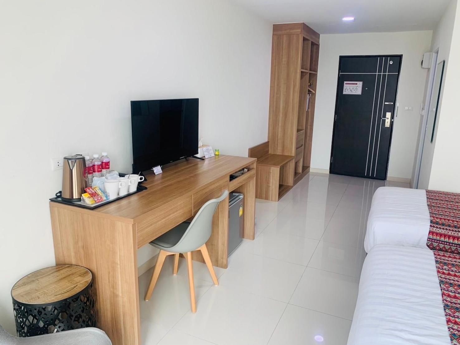 Queen Room