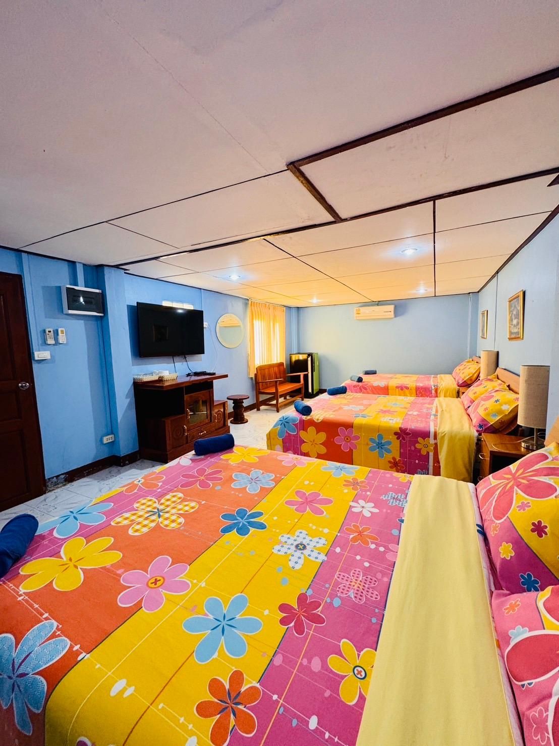 Super Family Room for 6 pax