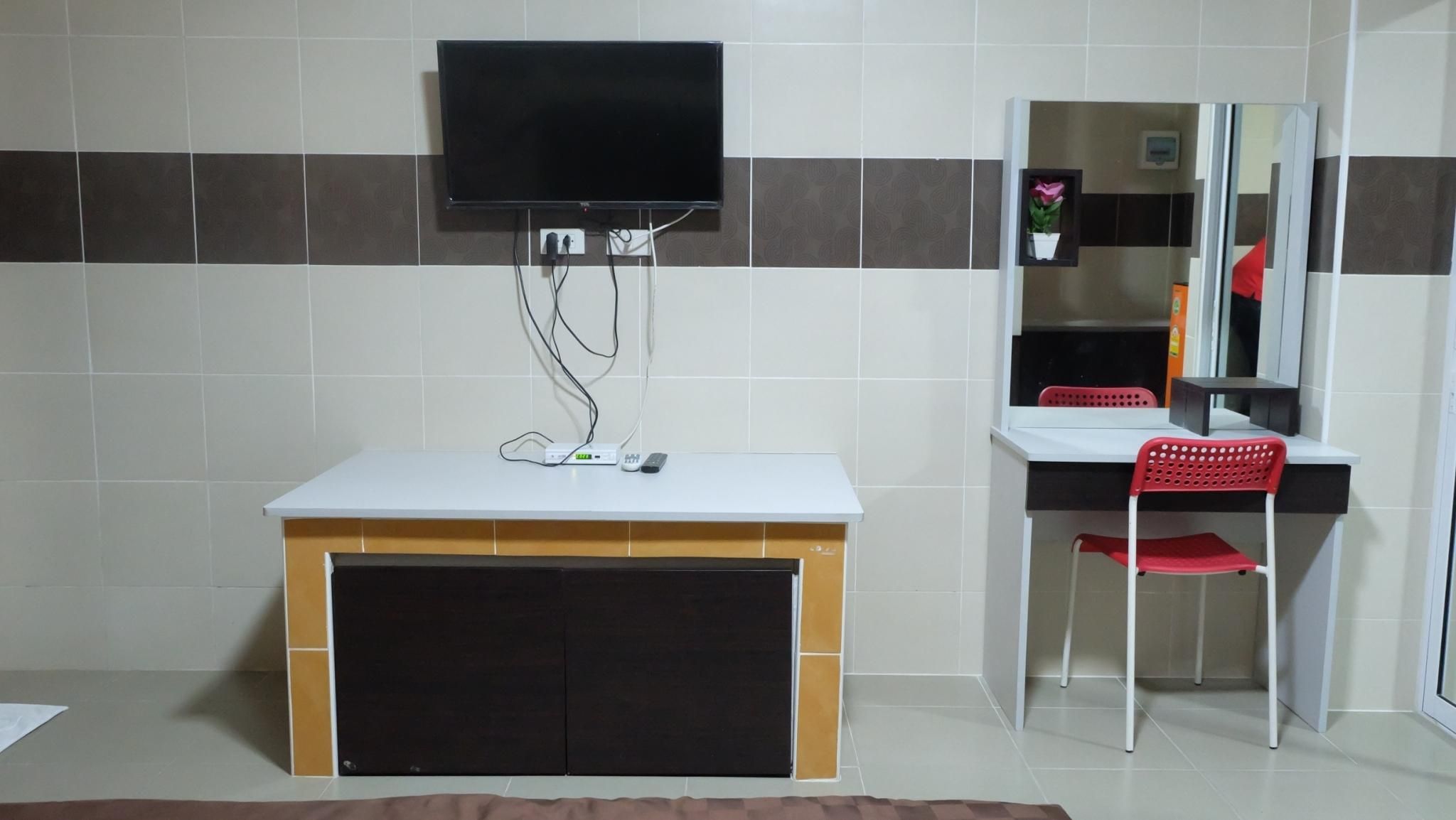 318f65cab7a4aa484eeac96bd9b0535f