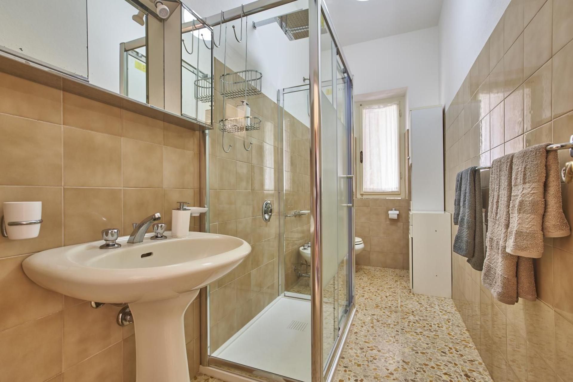 Deluxe Two-Bedroom Apartment