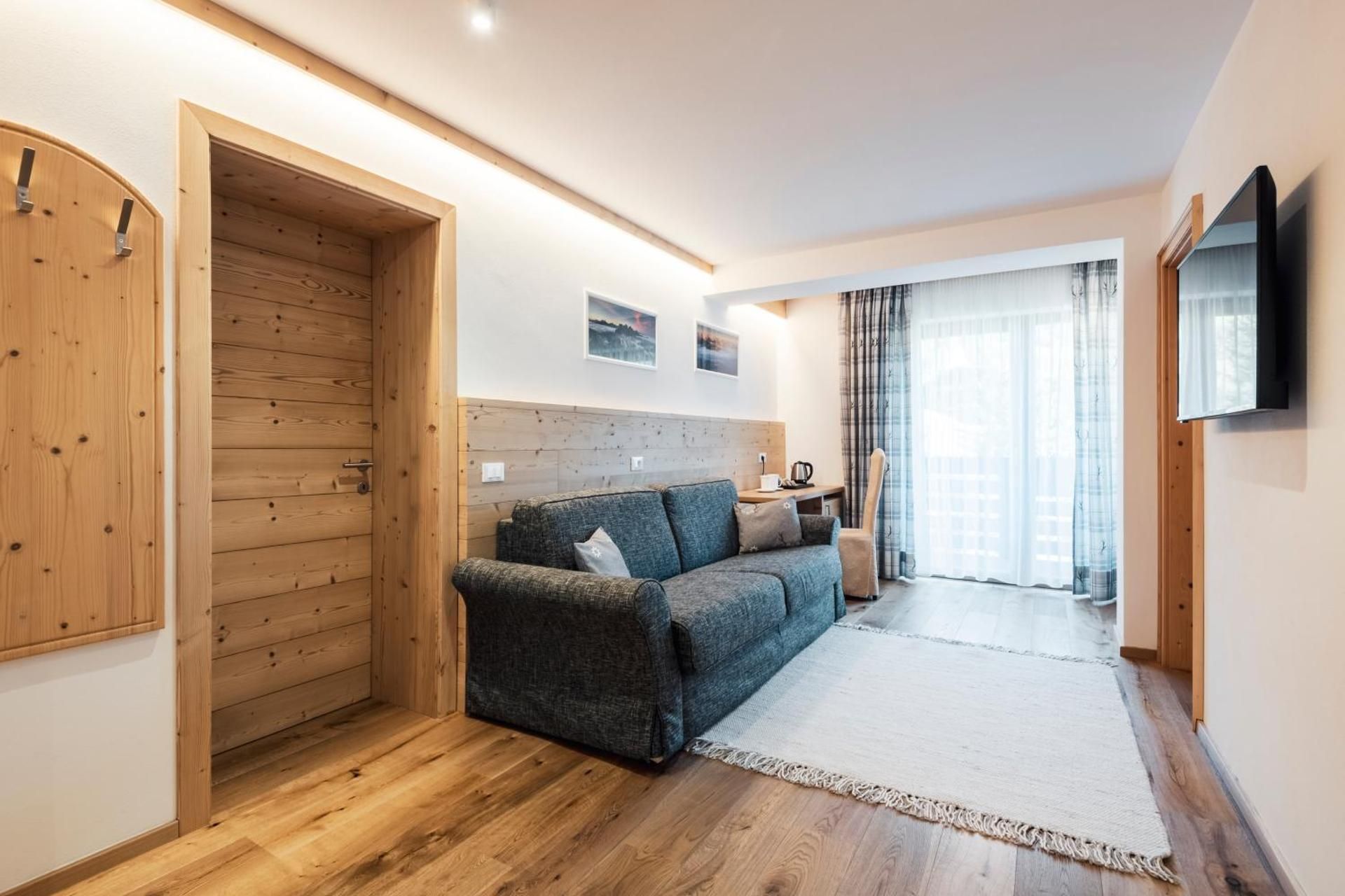 Junior Suite with Balcony