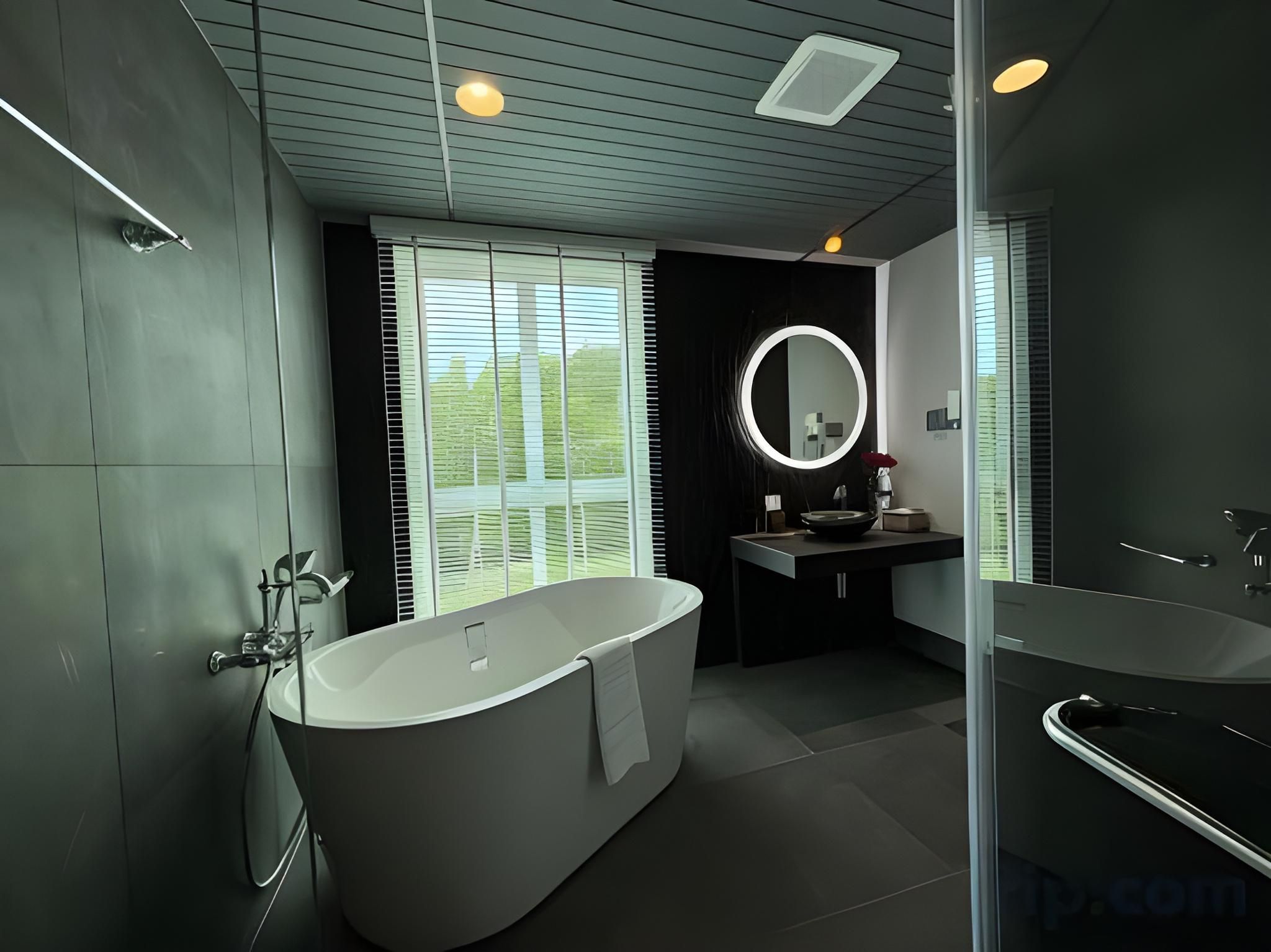 7177a3b92e573c4655f3c14e5636eed0