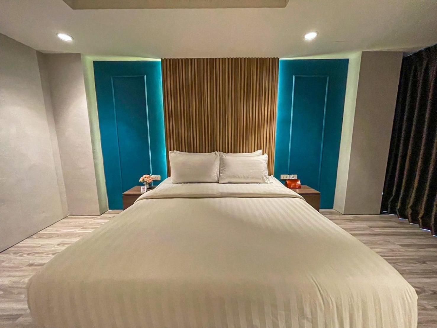 The Bed By Boonjira Standard