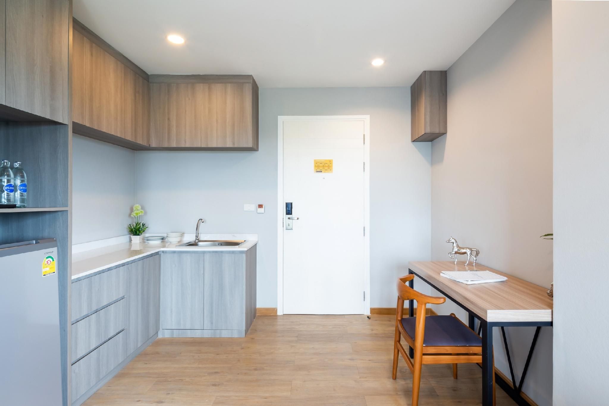 Horsehill Hotel Sriracha - Adult Only Corner Suite with Balcony 3