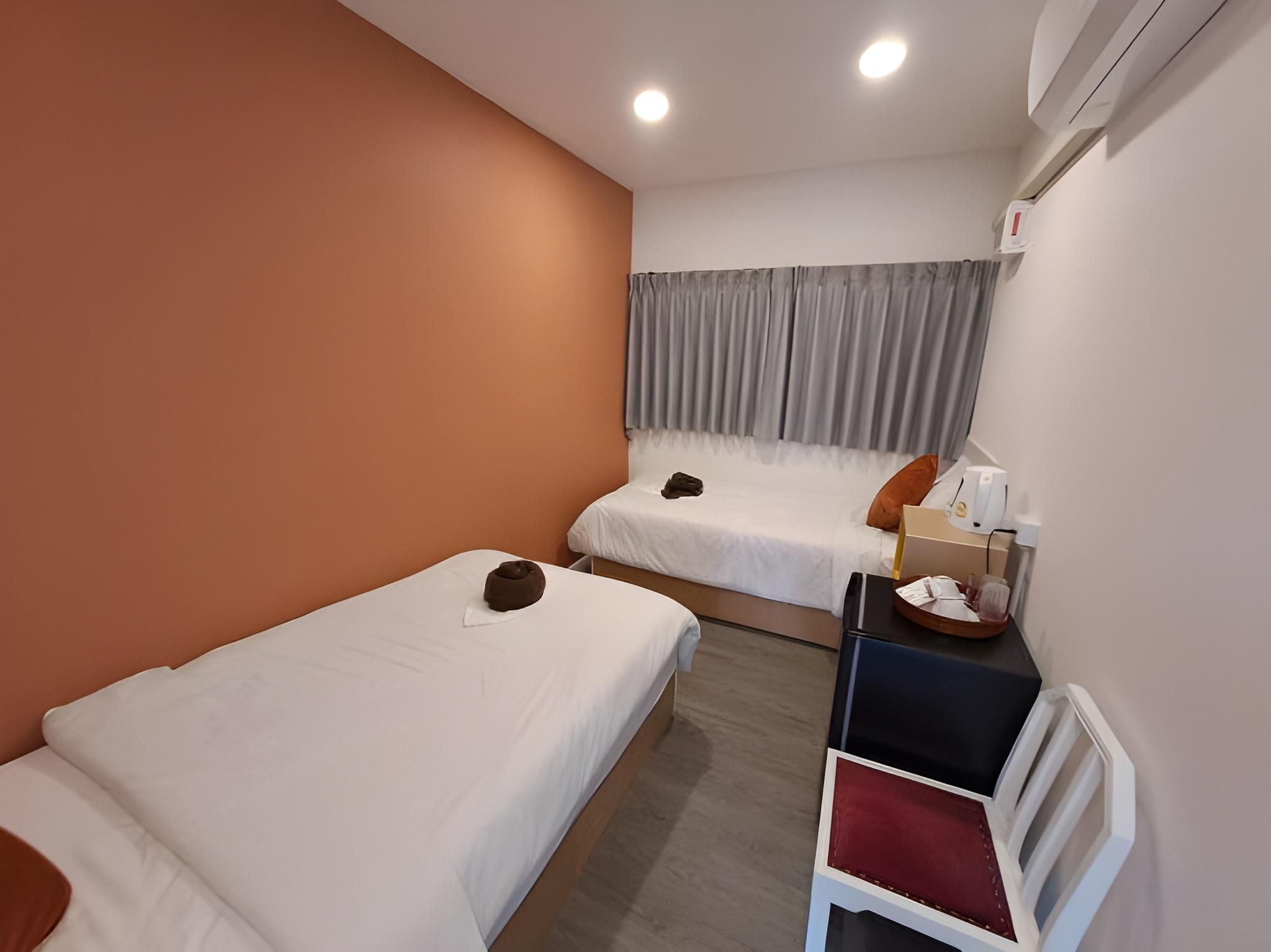 2f4c4fc1ded7cb9bafe799cdf7b51207