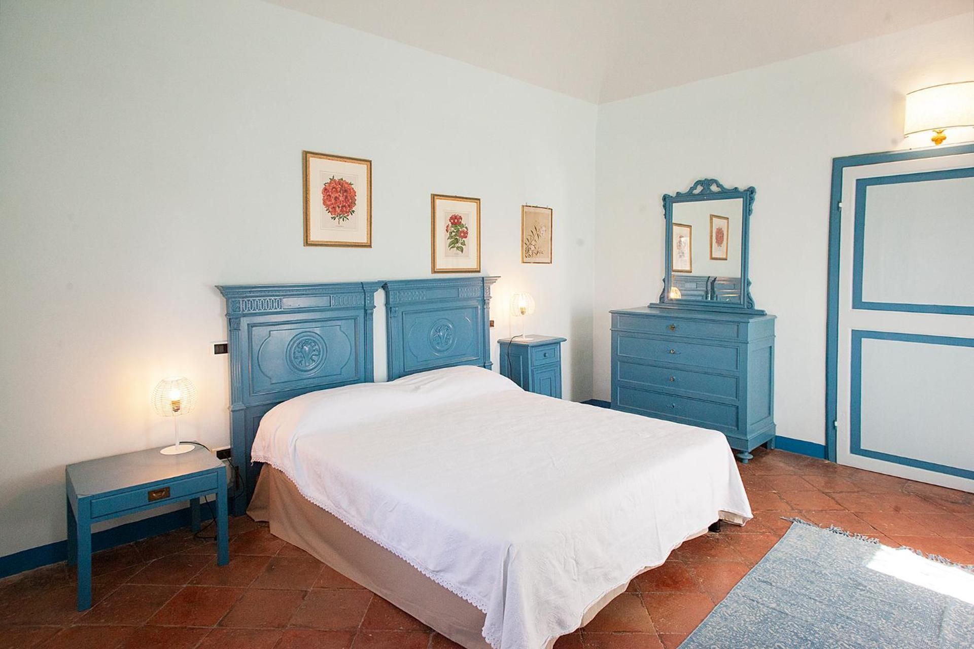 Quadruple Room with Private Bathroom