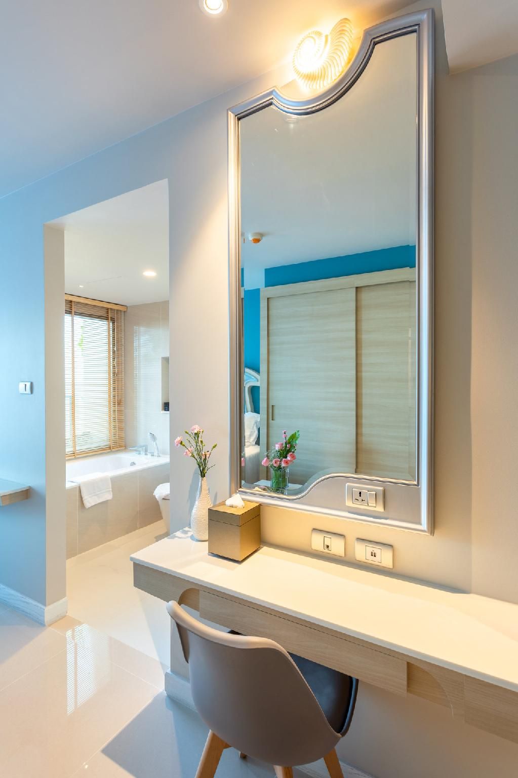 Deluxe Ocean View Twin