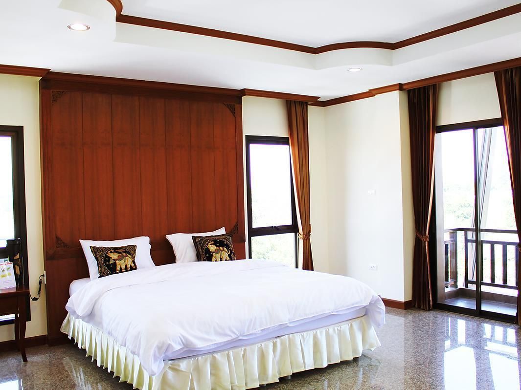 Standard - Double Bed