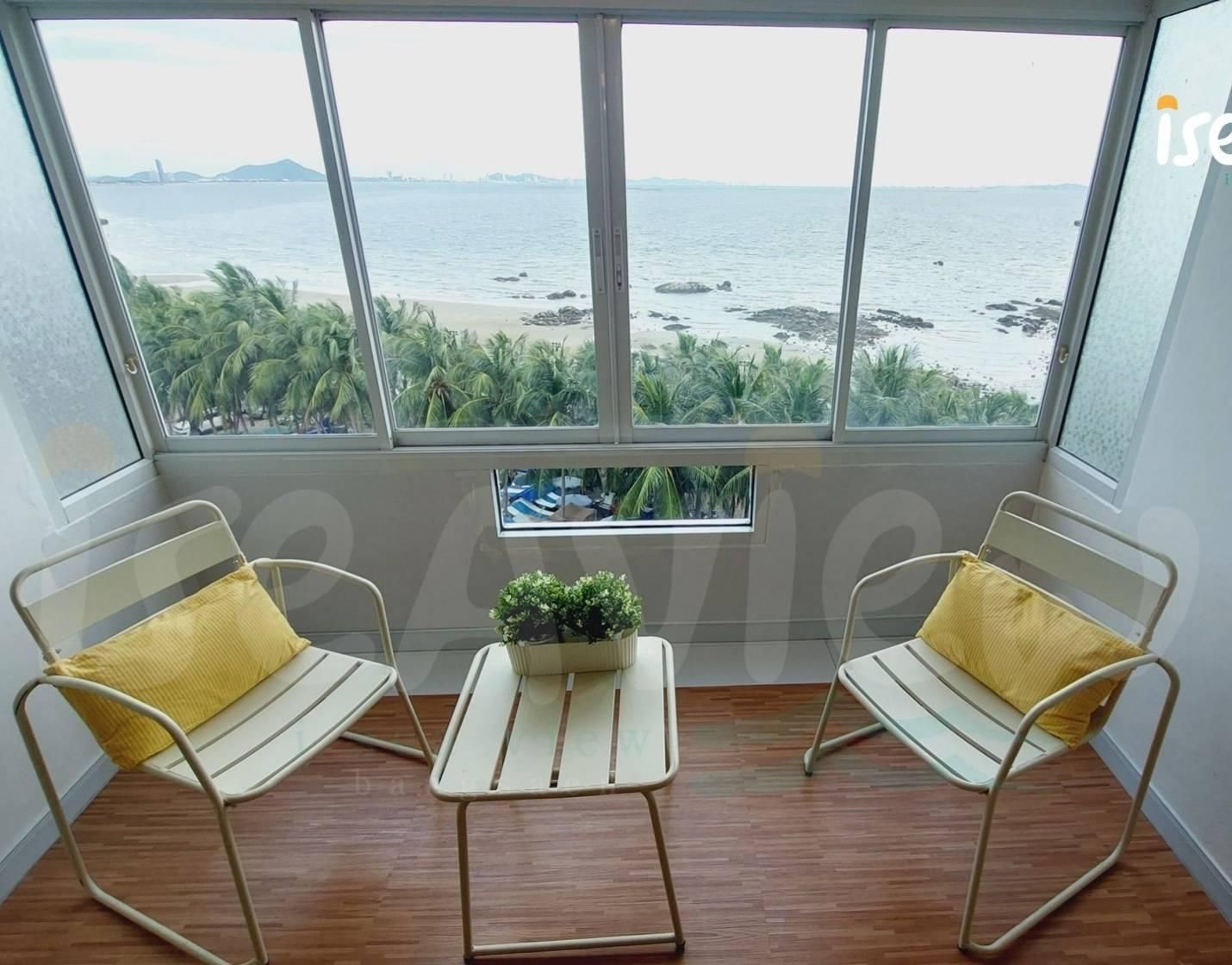 i Sea View Bangsaen Royal Beach Sea View
