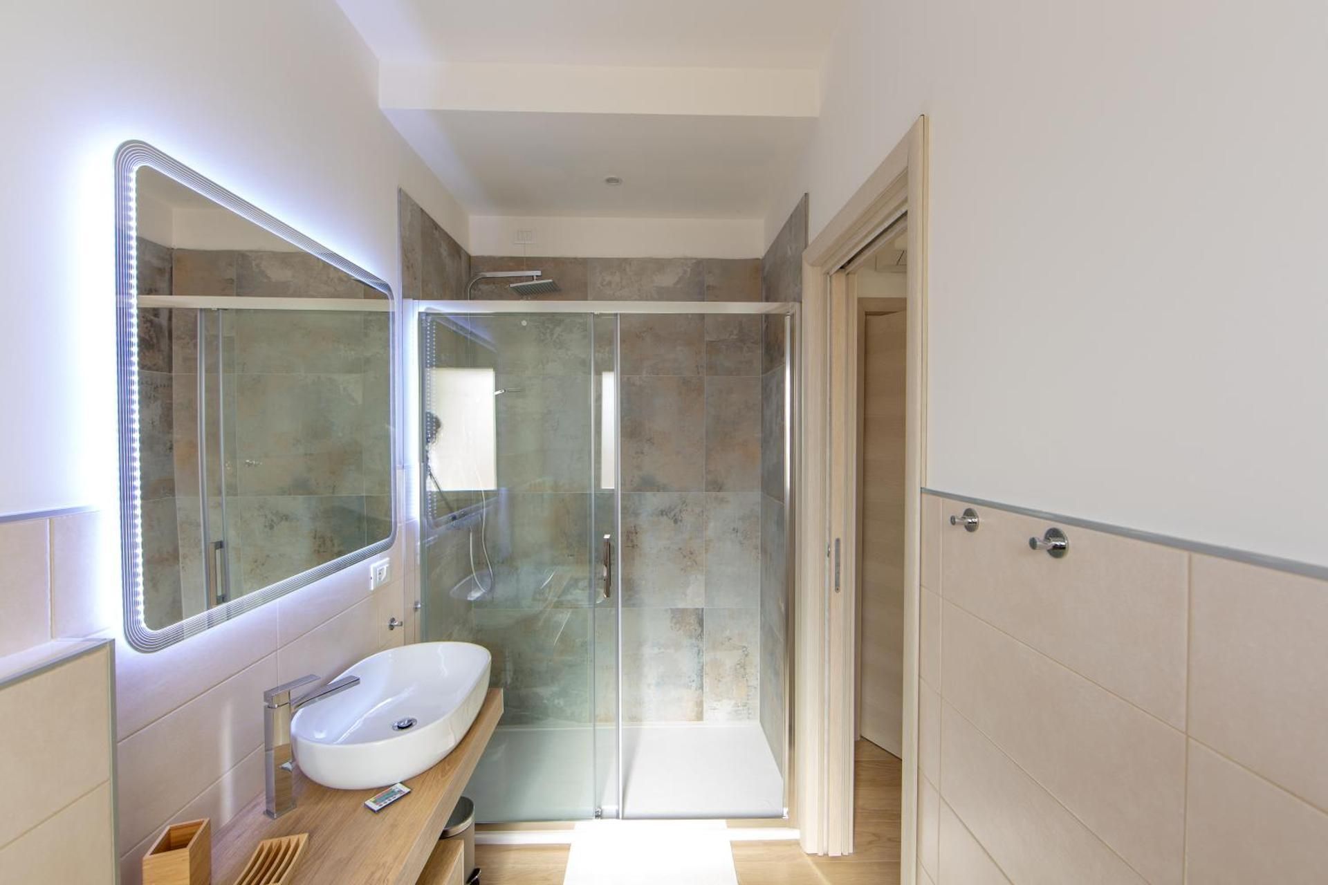 Triple Room with Private Bathroom