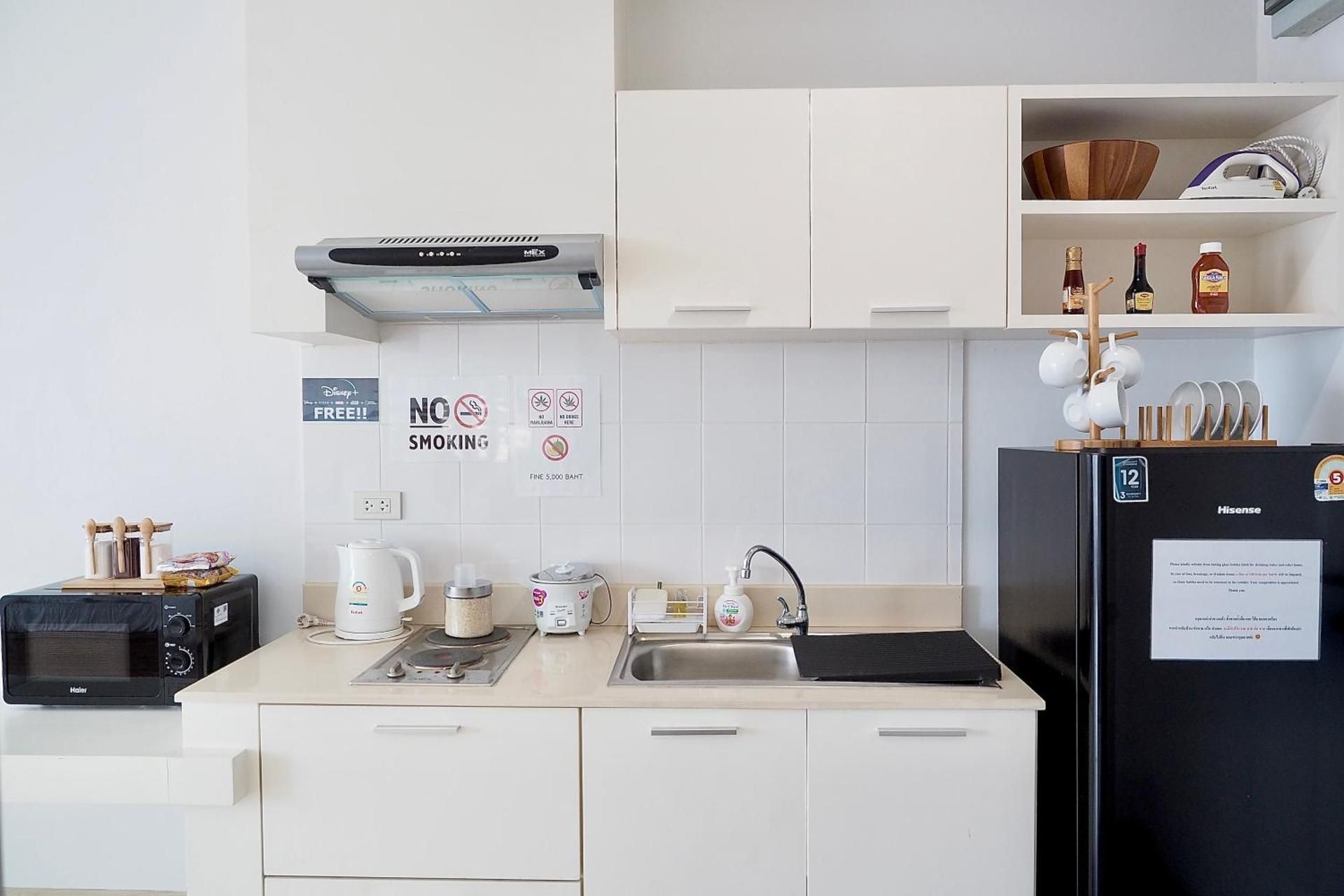 Studio Apartment with Sea View