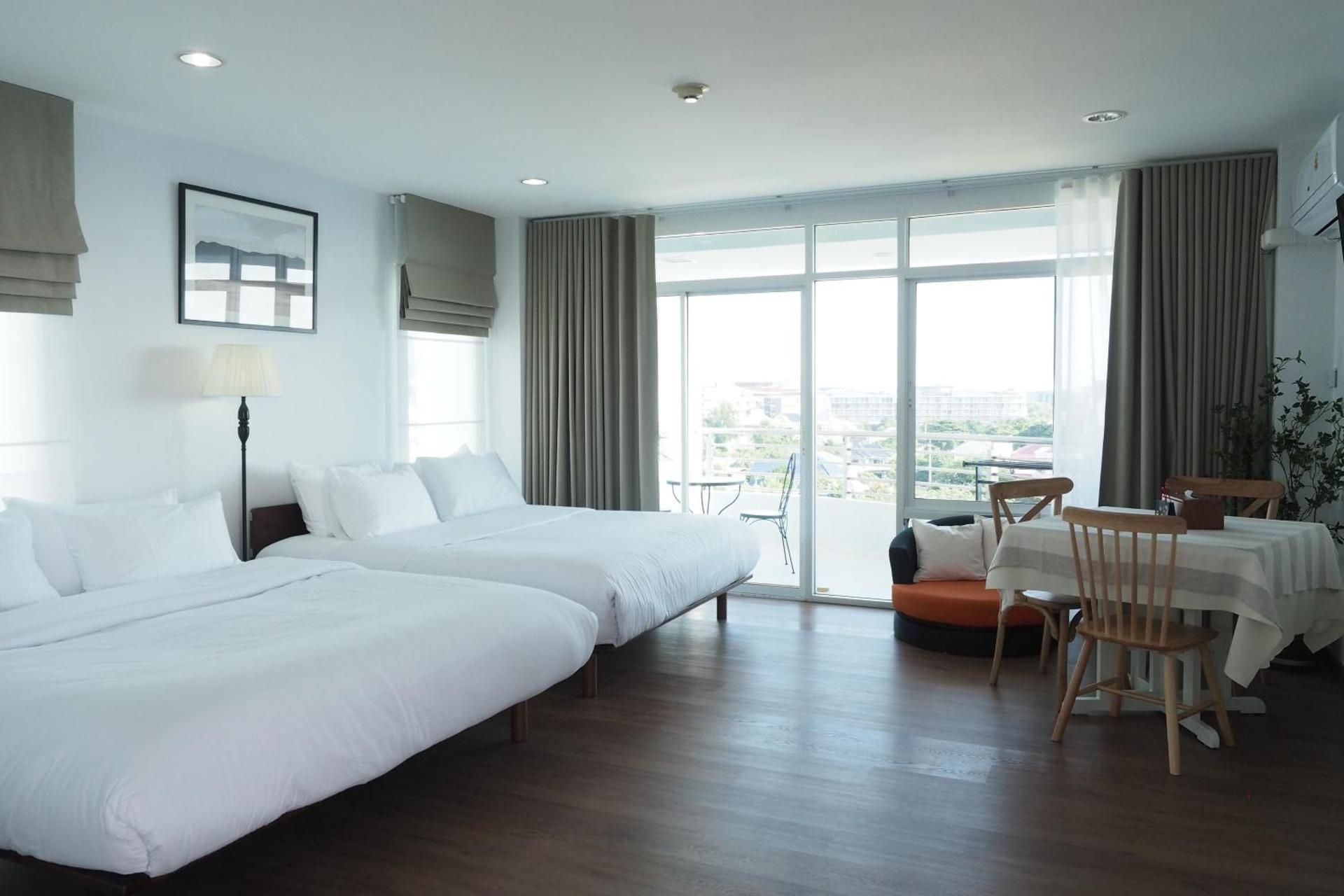 Superior Twin Room