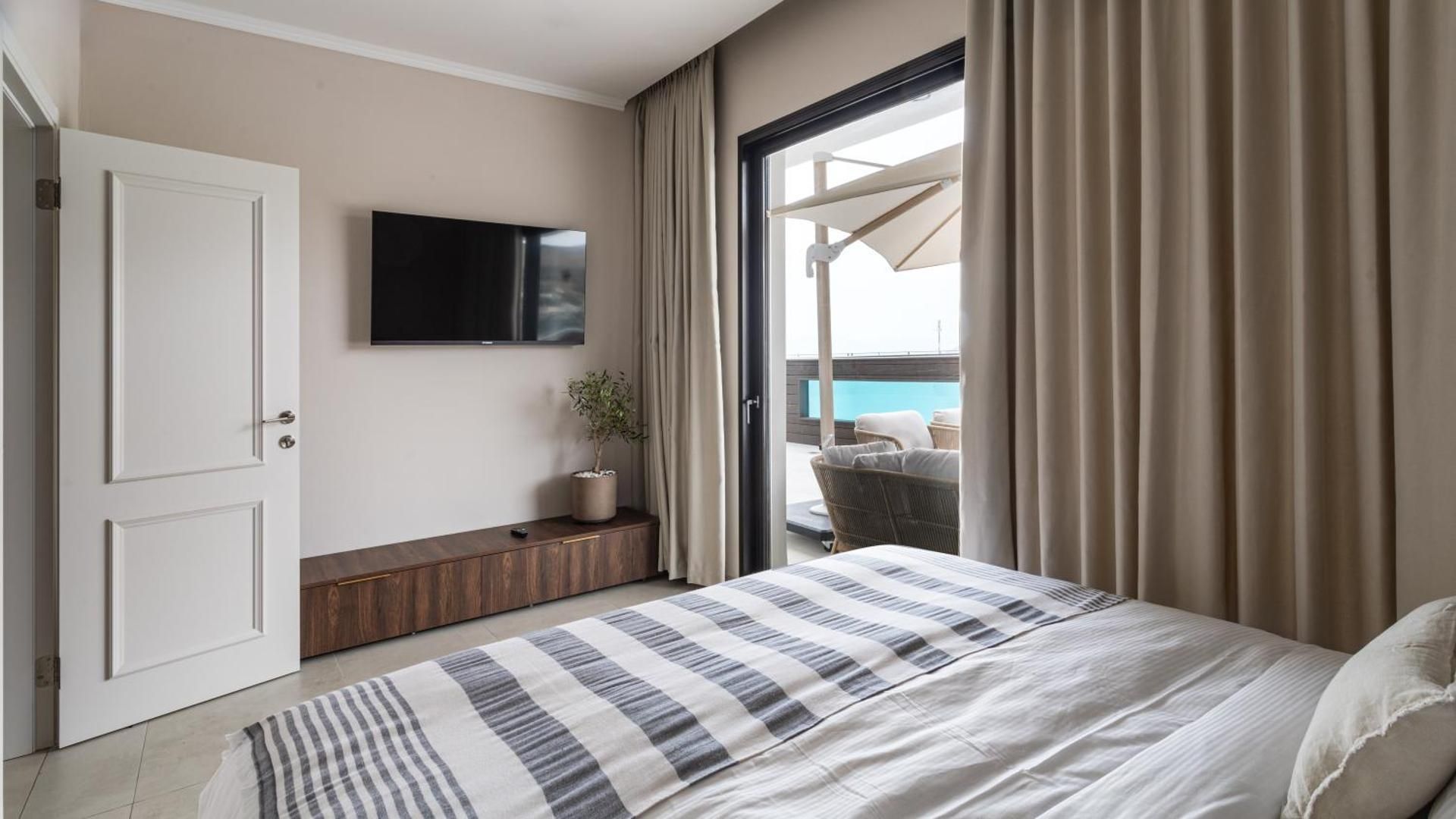 Two-Bedroom Apartment with Private Pool