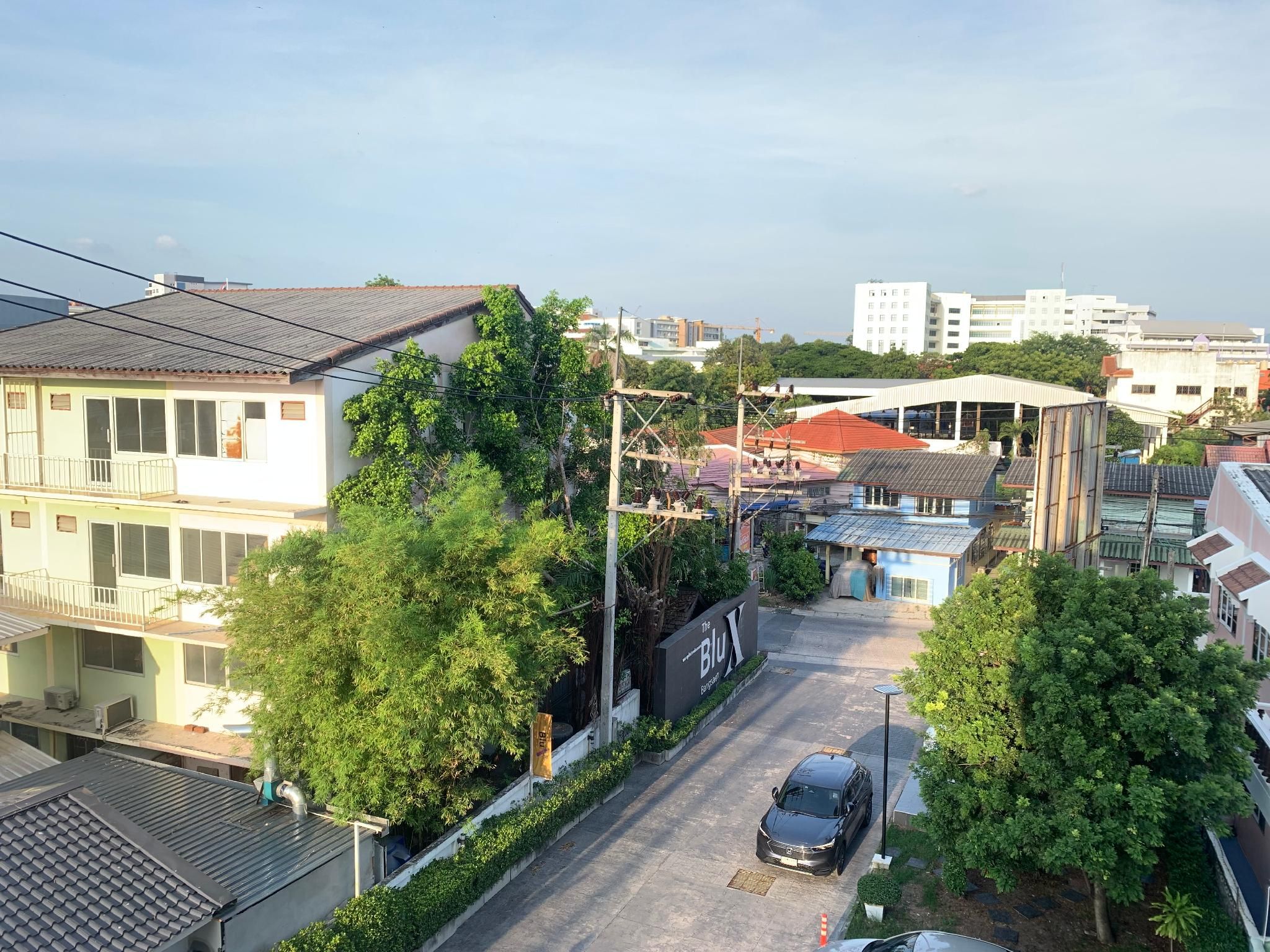 Oasis @ The Blu X, Bangsaen beach.