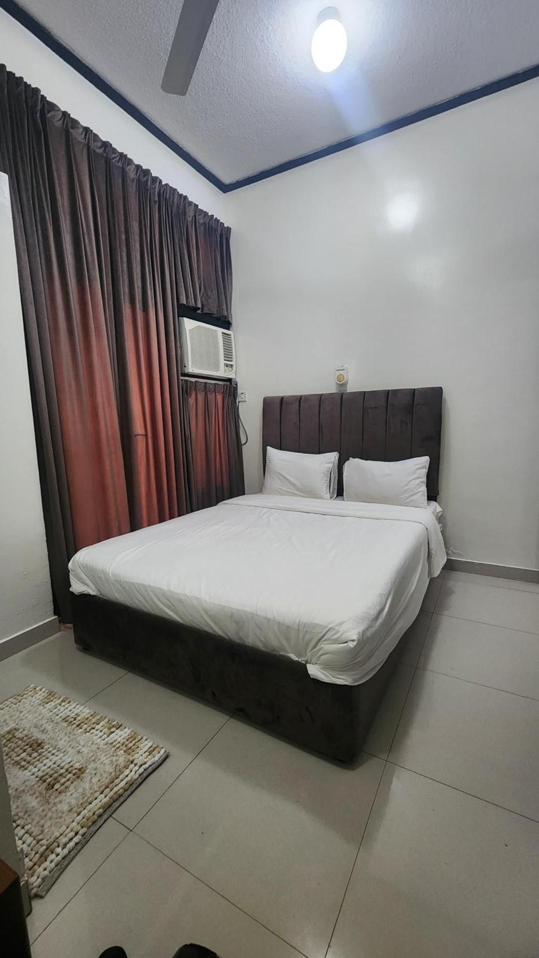 Qurum Beach Hotel Standard Suite Room