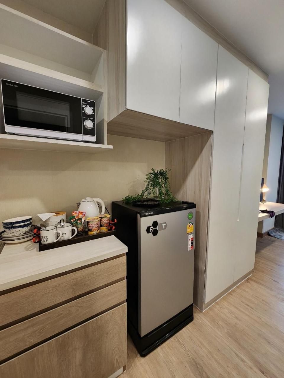 Studio Apartment with Balcony