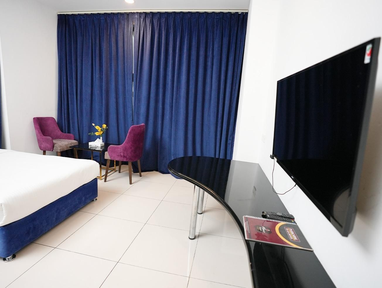 Park Side Plaza Hotel Single Room B - Non-Smoking