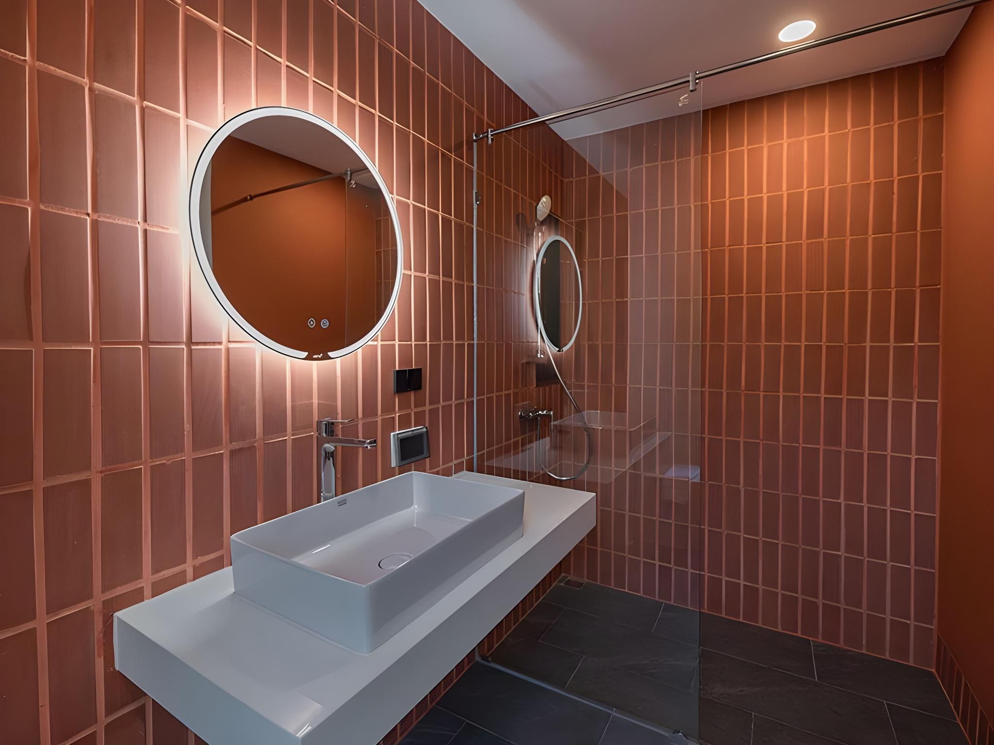 Deluxe Twin Room with Bathtub