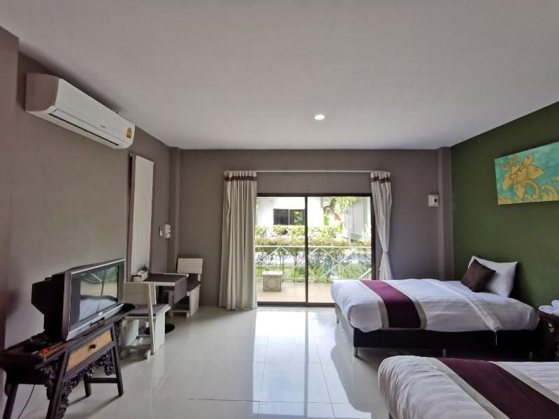 Superior Twin Room