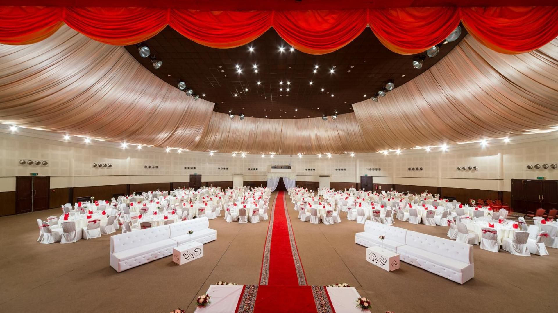 banquet hall
