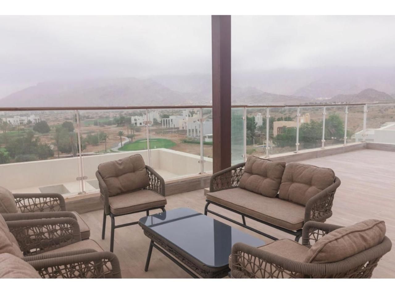 Two-Bedroom Apartment with Pool View