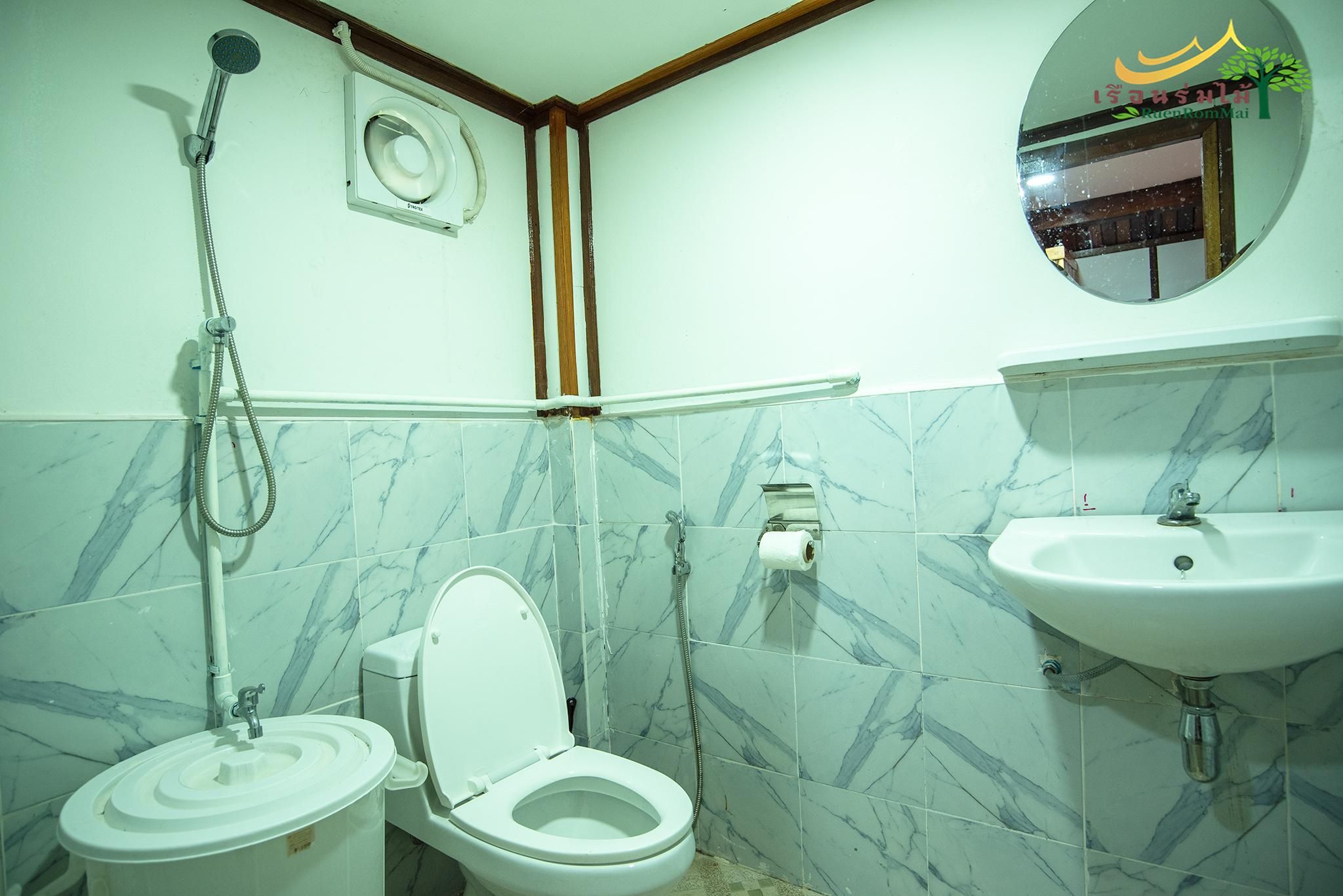 Ruenrommai  Standard Room 2