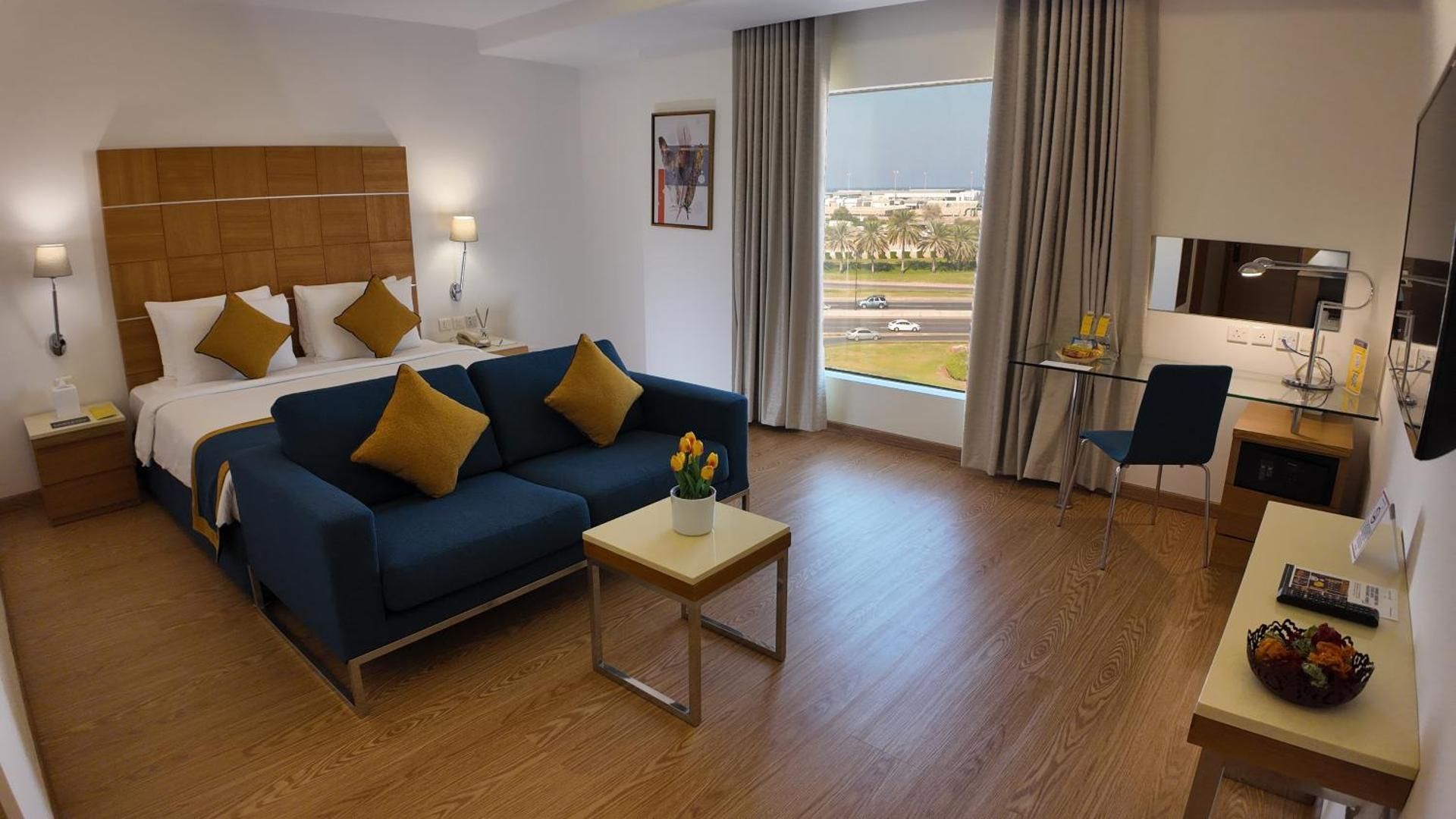 Superior Room - 1 King Bed