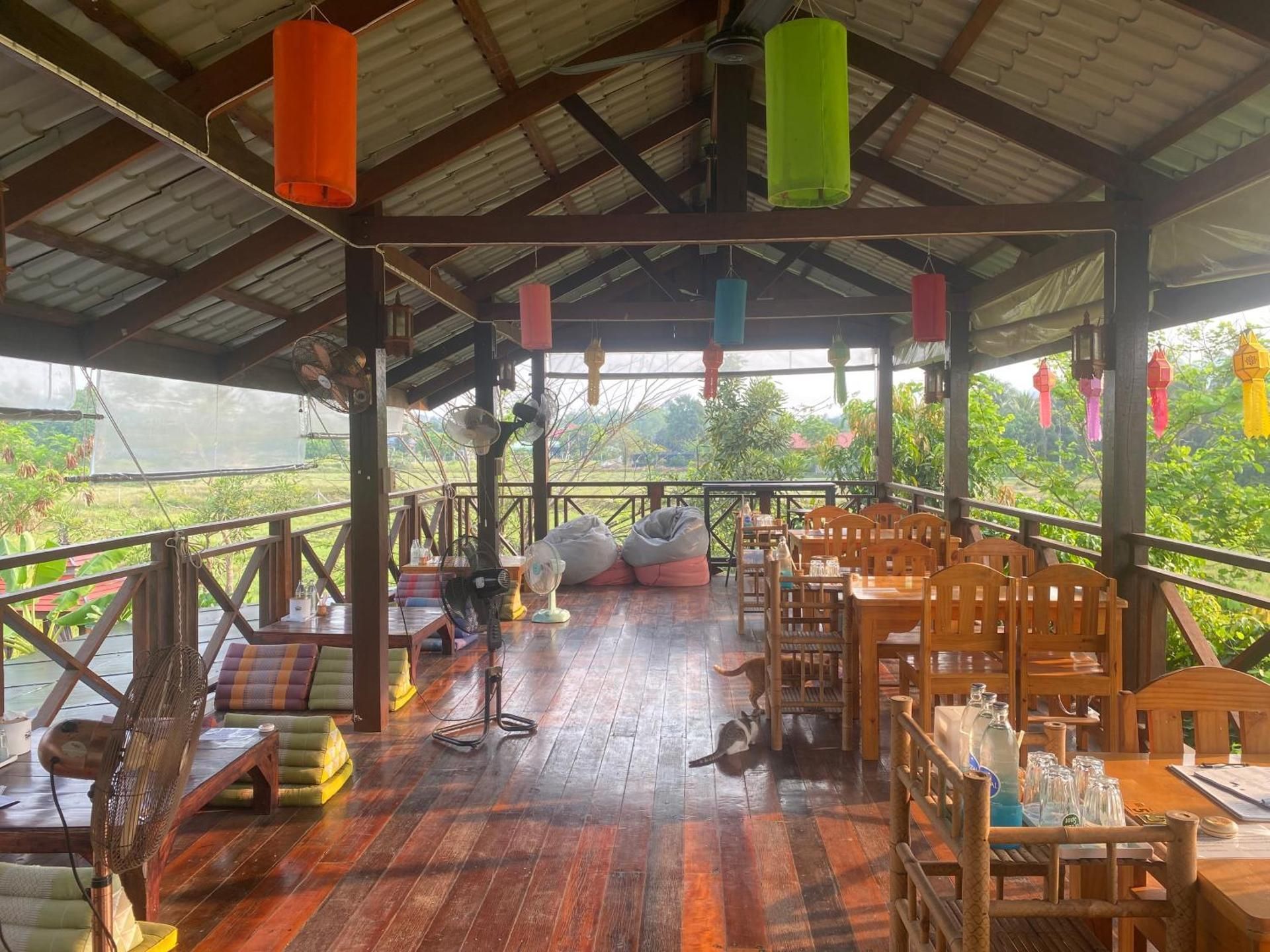 สวรรค์บ้านนา คาเฟ่ ณ บ้านนา