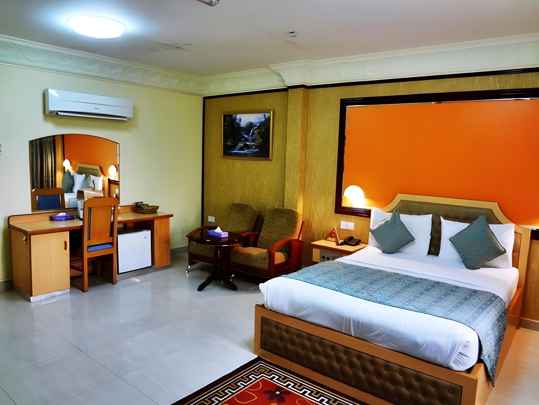 Twin Room