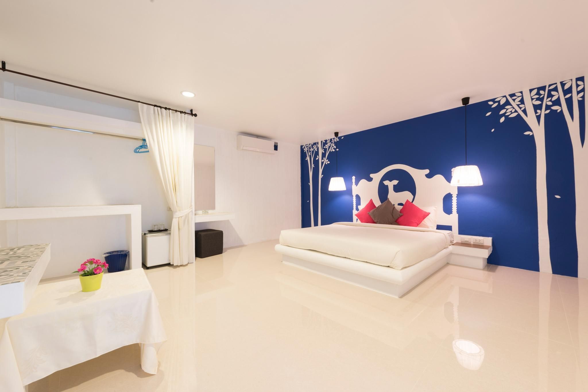 Reindeer Park Resort Deluxe Twin Room