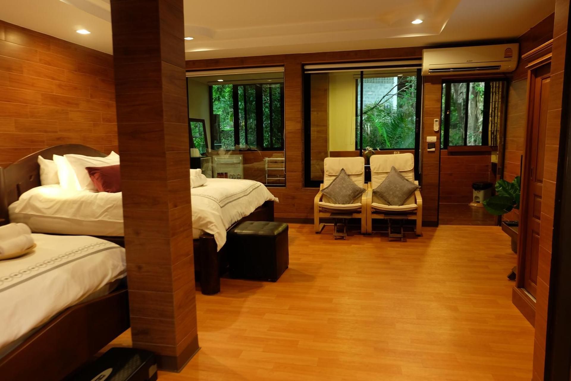 Spacious Room Grand