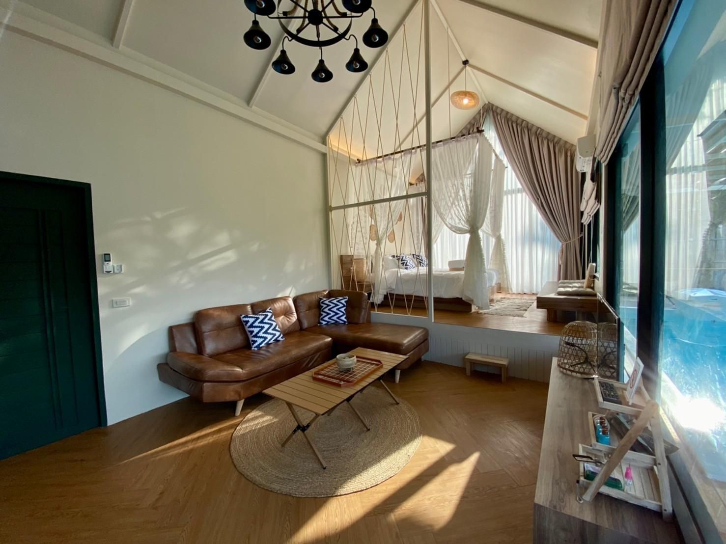 Family Suite with Private Pool