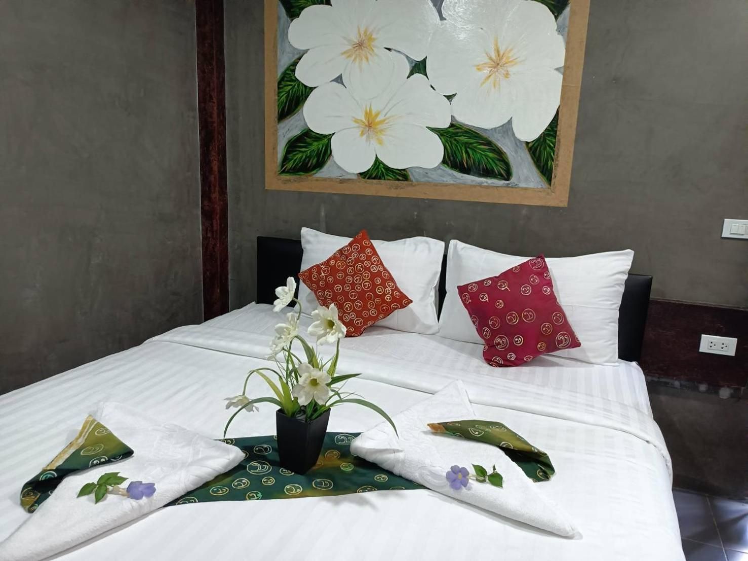 Superior Double Room with Window