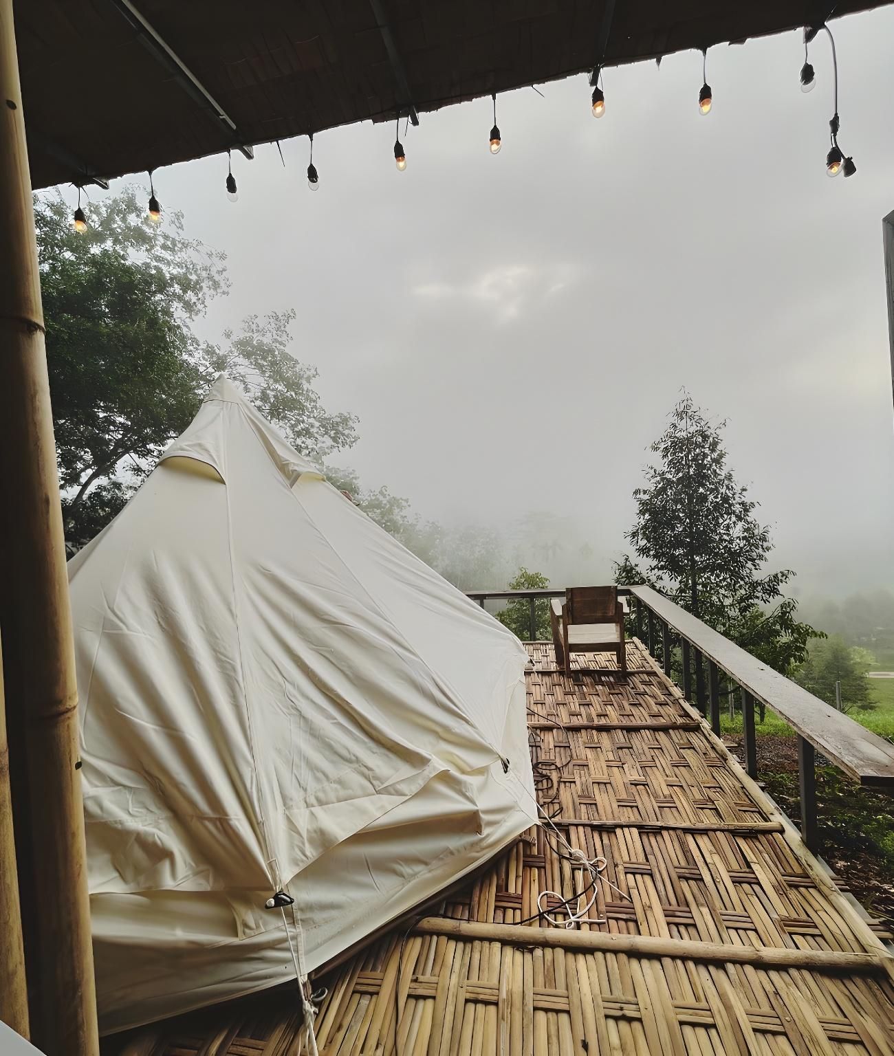 Tent Boonrawd 2