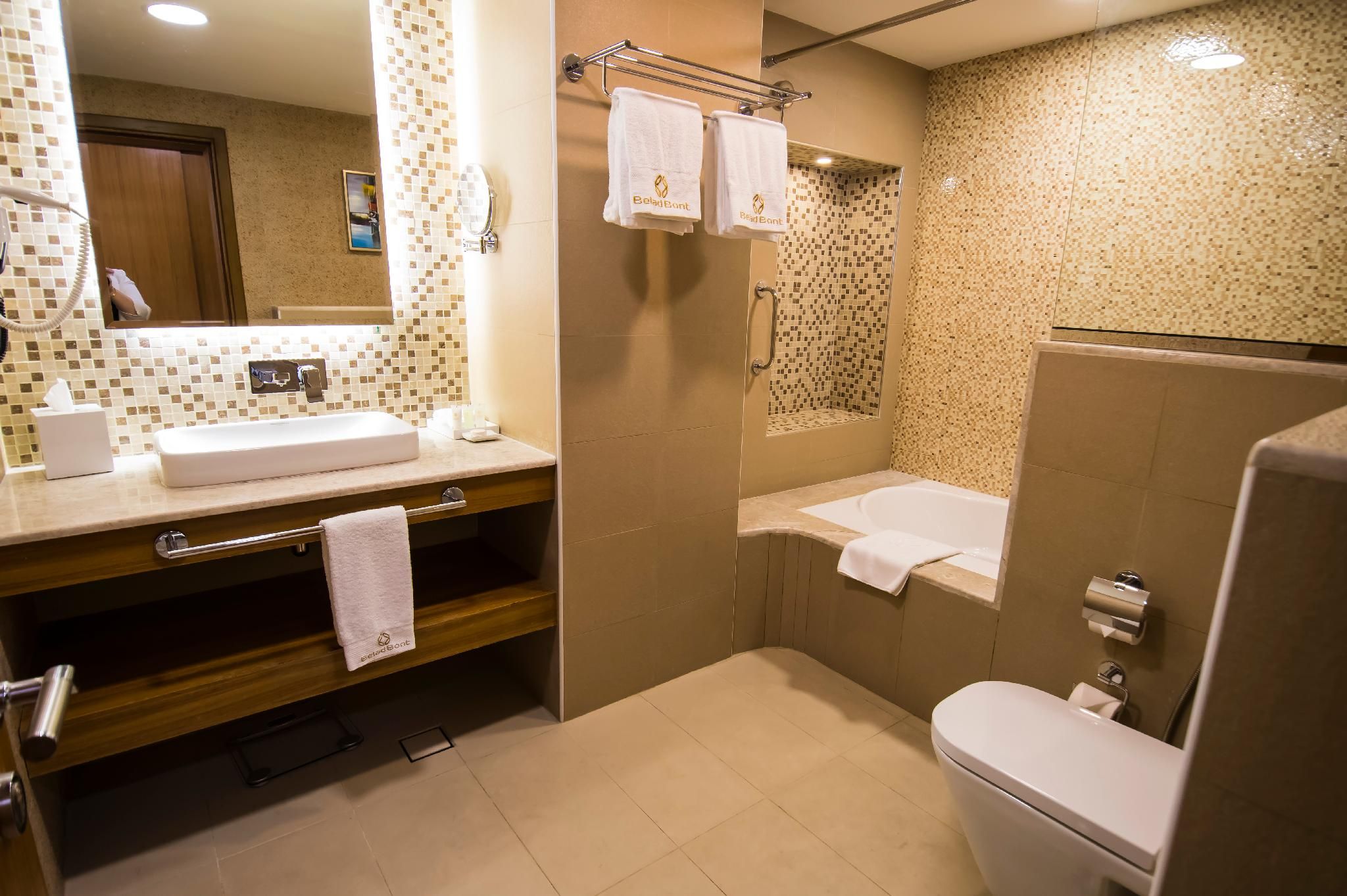 Super Deluxe Queen Room