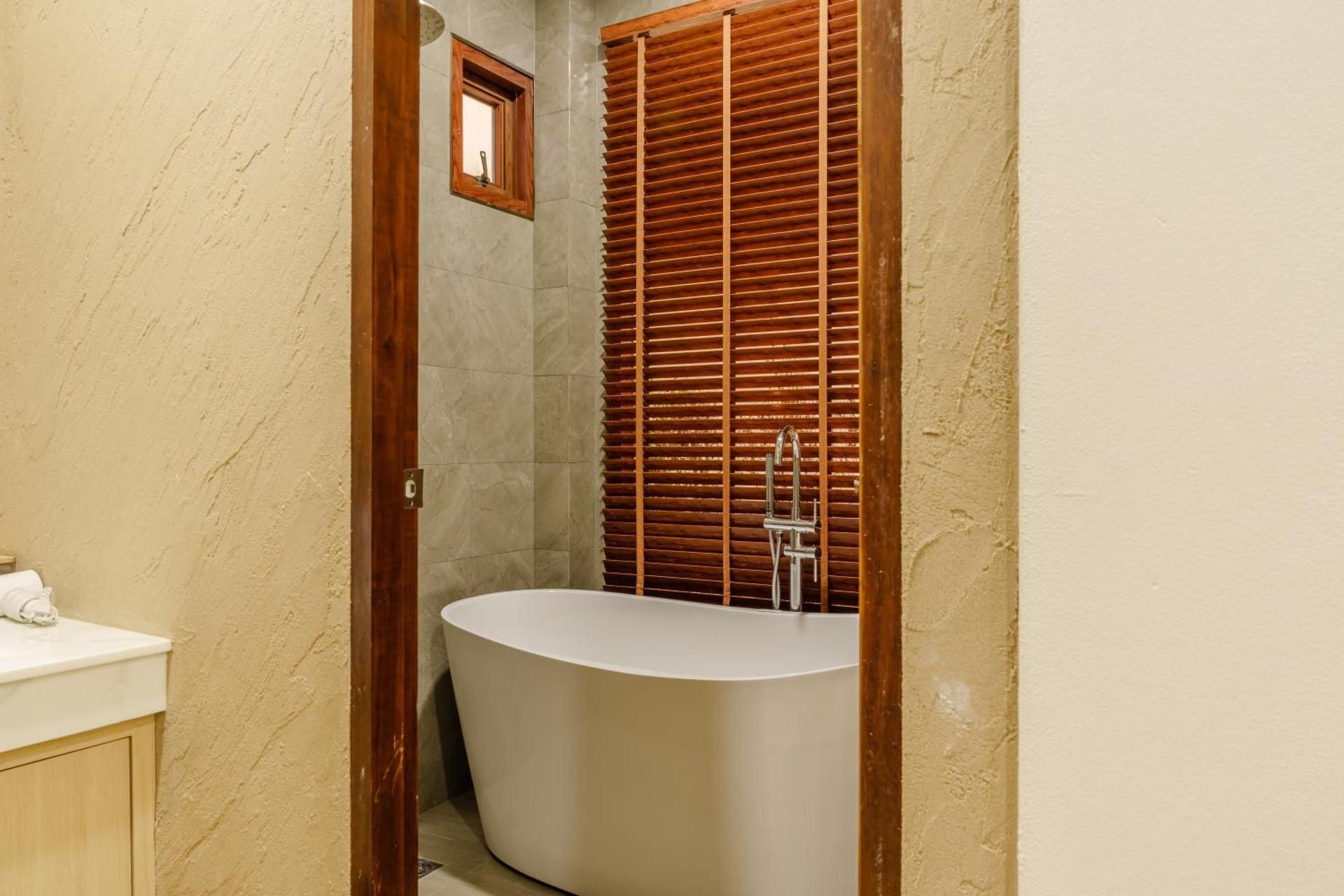 Double Room with Spa Bath