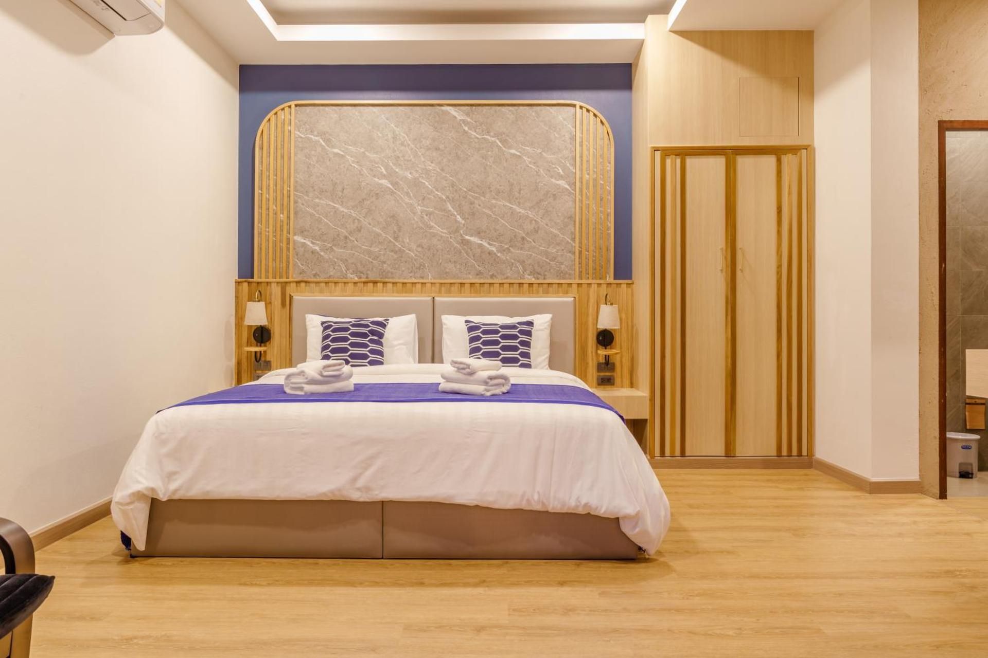 Double Room with Spa Bath