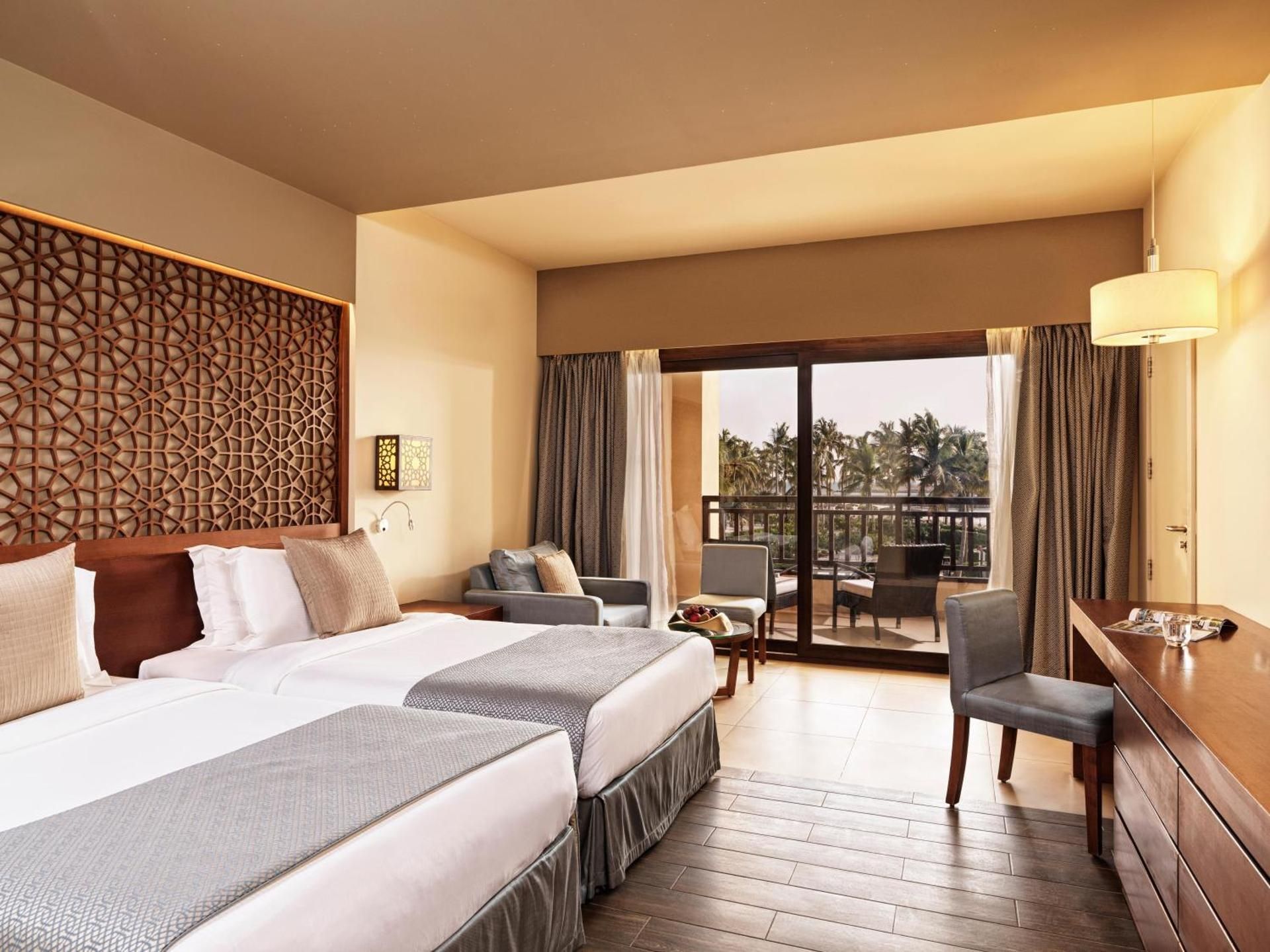 Deluxe Ocean View Room Twin Beds With Aqua Park Entrance
